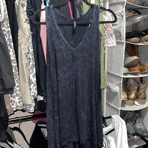 black acid wash oversized tank